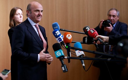 Guindos admite que nomeação para BCE representa reconhecimento para Espanha