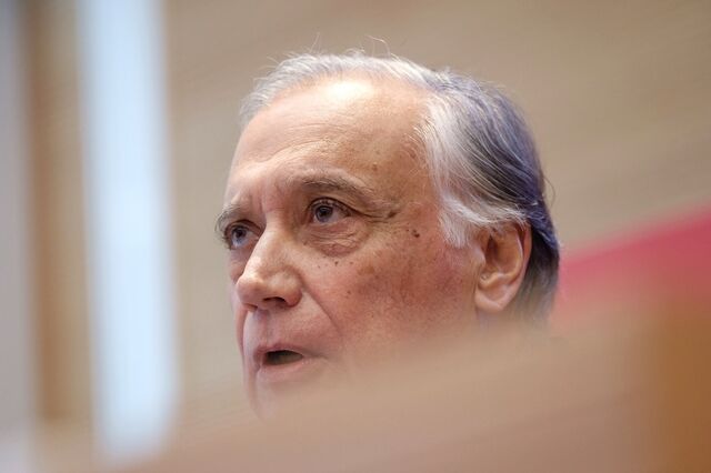 Vieira Monteiro: 'Acho bem que Banco de Portugal' tome medidas no crédito