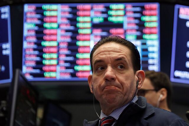 Bolsas europeias em alta com a exceção de Londres. Libra sobe antes do voto do Brexit