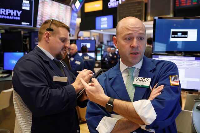 A derrocada prossegue em Wall Street. S&P 500 perde 7% em seis dias