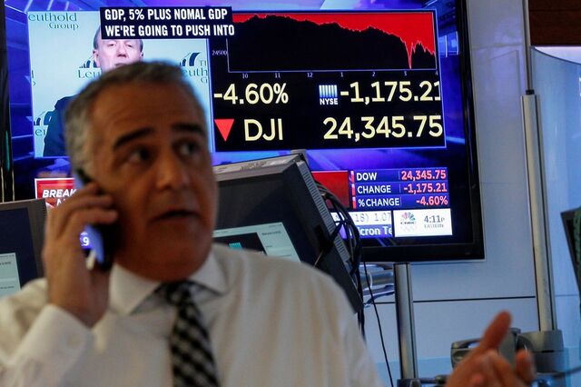 Tarifas sobre aço e alumínio continuam a penalizar Wall Street