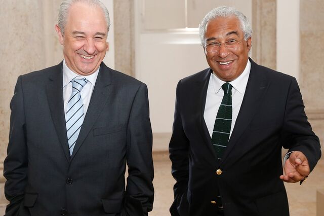 Sondagem: maioria prefere que o PS se entenda à esquerda