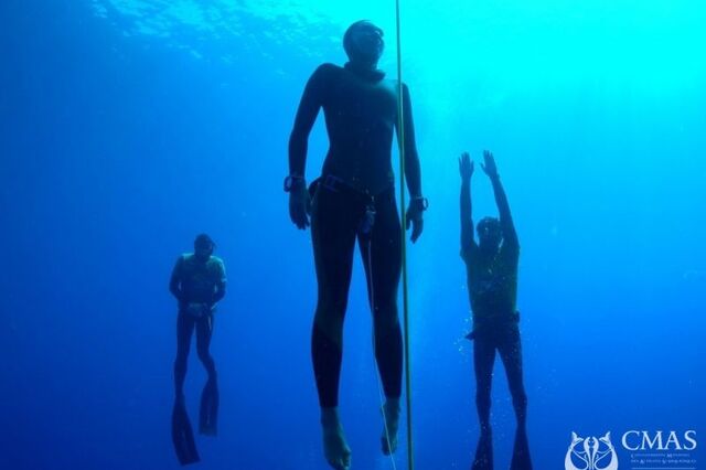 Grupo Sonae “segura” desportistas subaquáticos de todo o mundo
