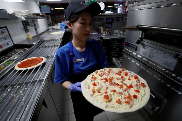 Dona do Burger King estuda compra da Domino’s Pizza