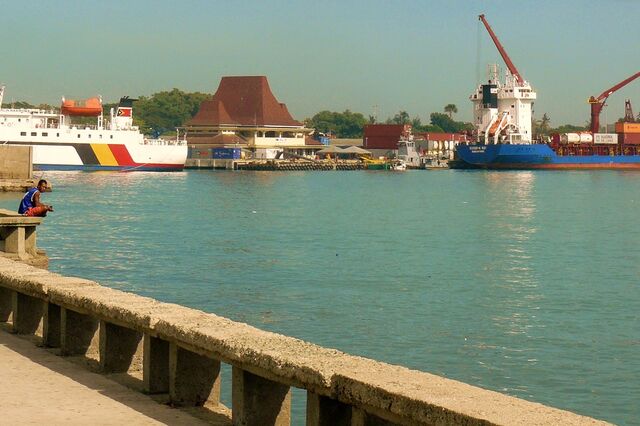 Timor-Leste com défice comercial de 384 milhões de euros