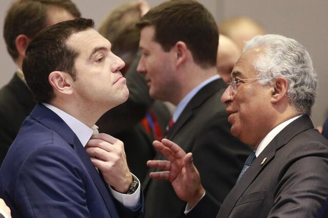 Grécia admite travar novos cortes nas pensões