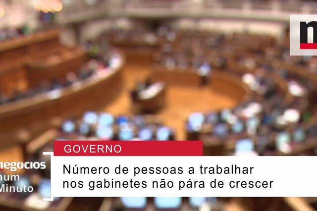 Governo de António Costa não pára de aumentar