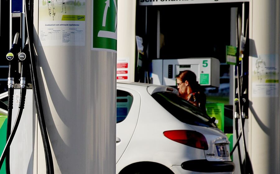 bomba gasolina combustiveis gasóleo