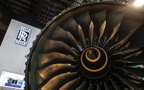 Rolls-Royce vai reduzir 2.500 postos de trabalho para reduzir custos