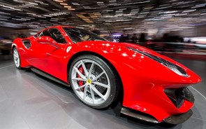 Ferrari já não tem carros disponíveis para entregar este ano