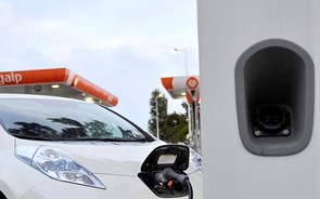 Galp vai instalar 10 postos de carregamento rápido de carros eléctricos nos Açores
