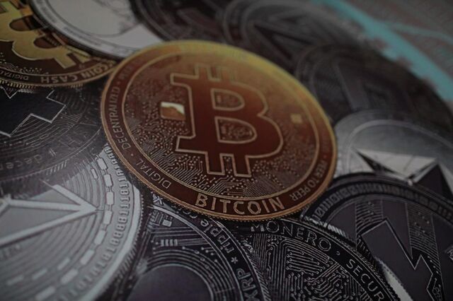 Só sobram dois milionários das criptomoedas