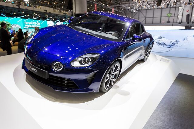 Aston Martin, McLaren, BMW e Jaguar em destaque no Salão de Genebra