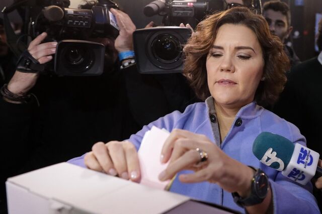 Assunção Cristas reeleita presidente do CDS-PP com menos de 90% dos votos