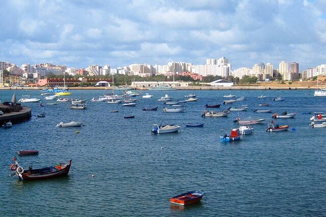 Hotéis Nau estão a contratar 400 funcionários no Algarve
