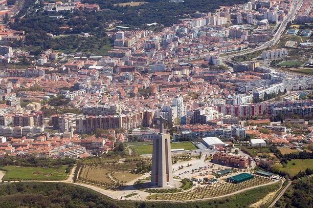 Antigo presidente do Sporting vai construir o Almada South Living com 514 casas 