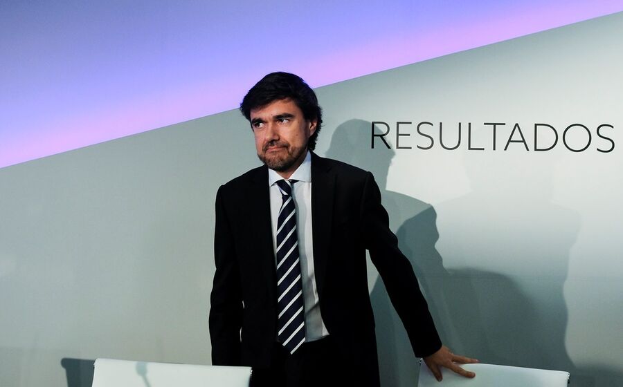 Nos Miguel Almeida