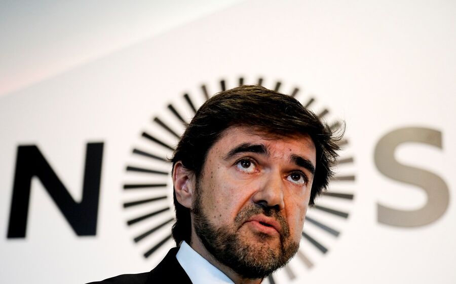 Nos Miguel Almeida