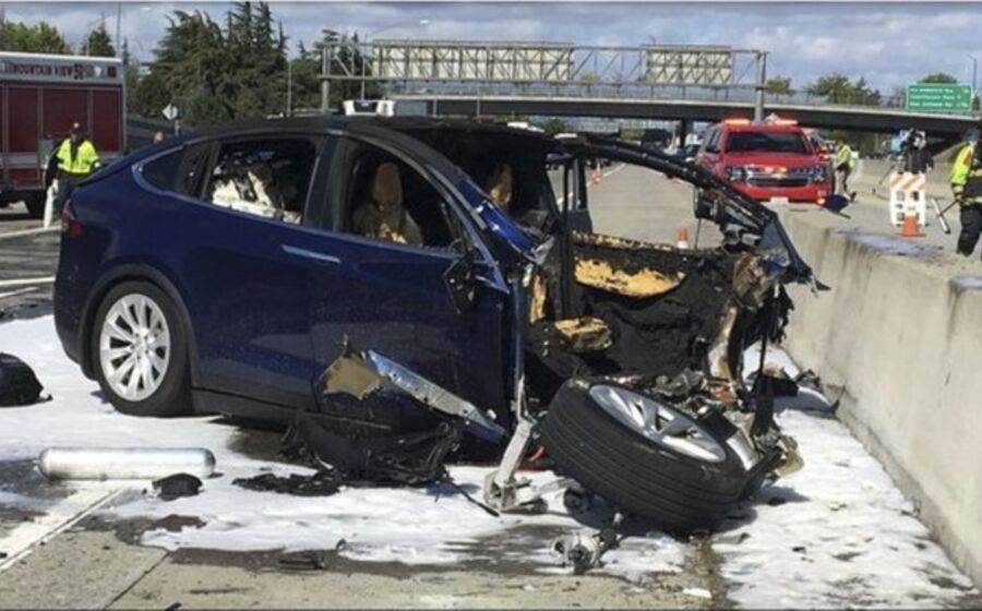 tesla acidente califórnia