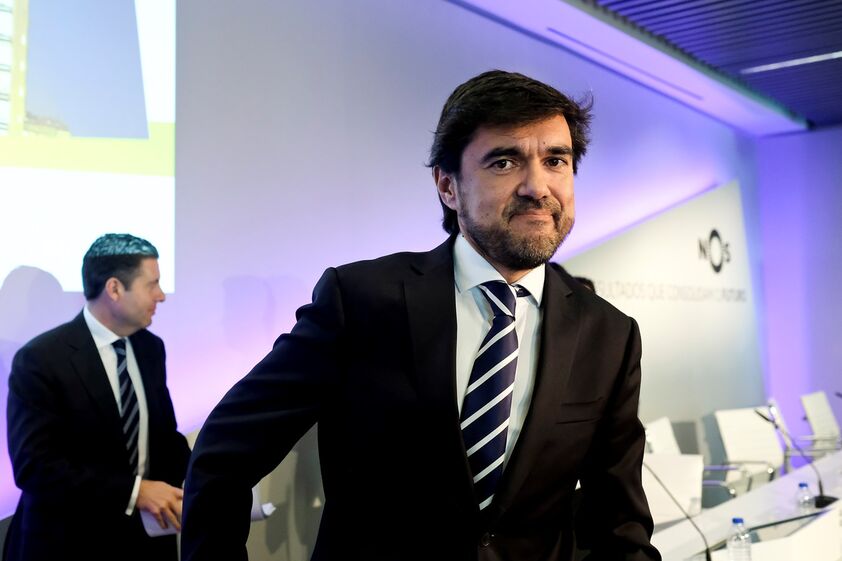 Nos Miguel Almeida