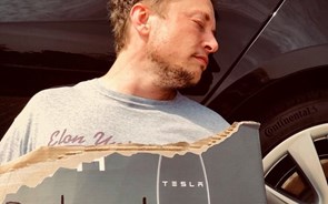 Elon Musk brinca com falência da Tesla