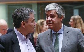 Centeno oferece ajuda técnica à Grécia para o pós-programa