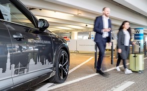 Volkswagen e Audi marcam lugar no estacionamento autónomo
