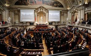 Assembleia república 25 abril 2018