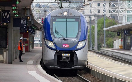 Greves dos comboios em França já custaram 100 milhões de euros à SNCF