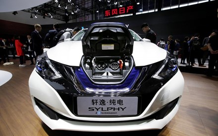 Nissan já produz primeiros carros eléctricos destinados à China