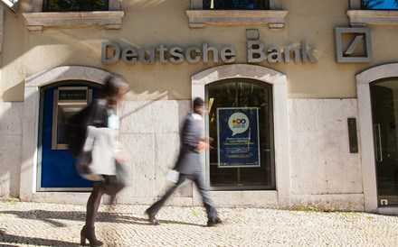 Abanca sobe comissões após compra do Deutsche Bank