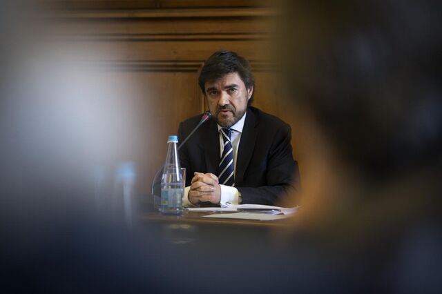 Miguel Almeida: 'Vamos ter de reagir para combater um ganho ilegítimo' se Altice comprar TVI 