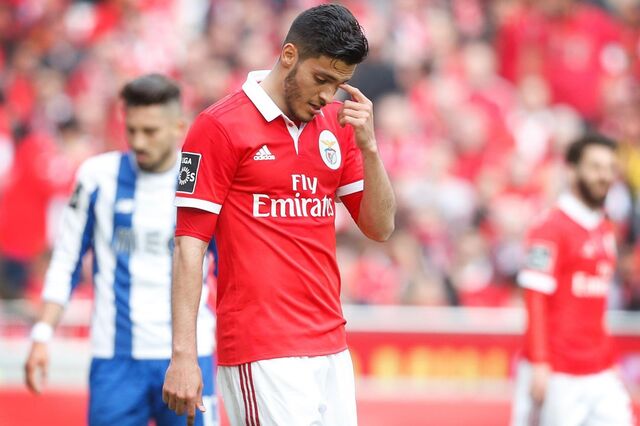 Acções do Benfica afundam 11% após perda da liderança no campeonato