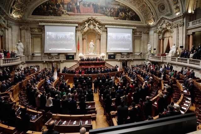 Professores: dois anos, nove meses e 18 dias pagos até 2020 com retroativos a janeiro de 2019