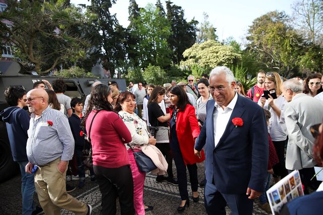 Costa transfere-se provisoriamente para o Terreiro do Paço por obras em São Bento