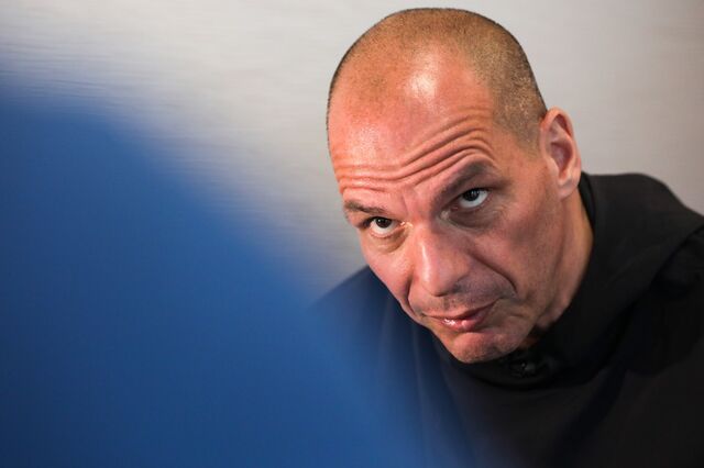 Varoufakis: 'História vai julgar Schäuble severamente', mas não tanto como vítimas da austeridade