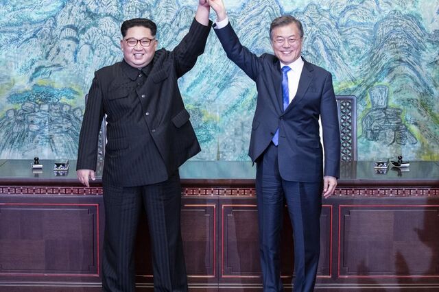 Coreias acordam 'total desnuclearização' da península coreana 
