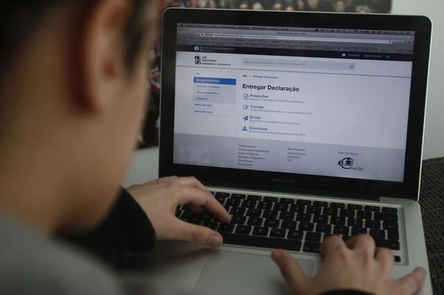 Sabe quem pode receber 0,5% do seu IRS? Lista oficial já está no Portal das Finanças