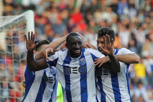 Porto a um passo do título dispara mais de 6% e põe Benfica a recuar 3%