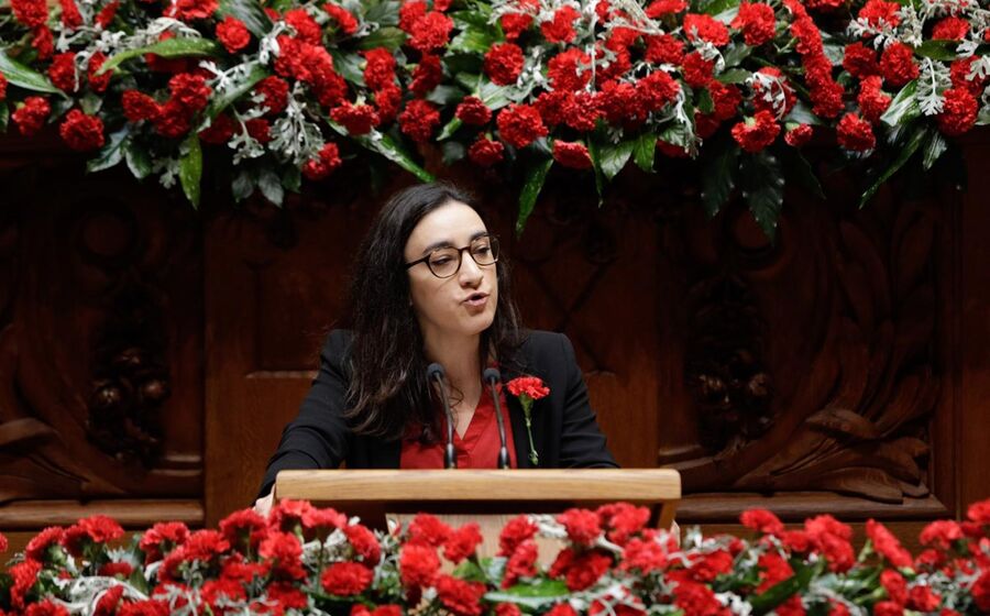 Isabel pires Bloco esquerda