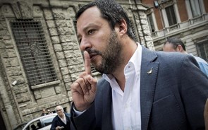 Bruxelas avisa Di Maio e Salvini: regras orçamentais são para cumprir