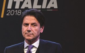 Presidente italiano aprova governo de Conte