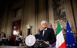 Mattarella ouviu partidos e a crise política voltou à casa de partida