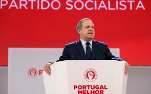 carlos césar