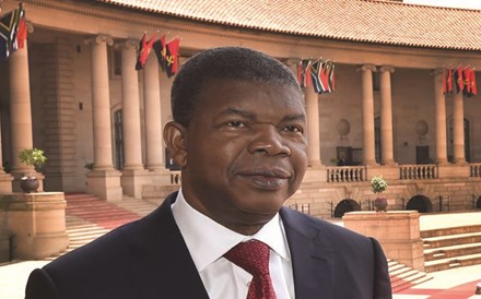 Angola pede adesão à Commonwealth