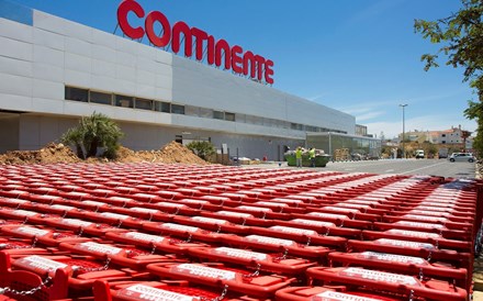 Sonae MC compromete-se a distribuir entre 40% a 50% dos lucros