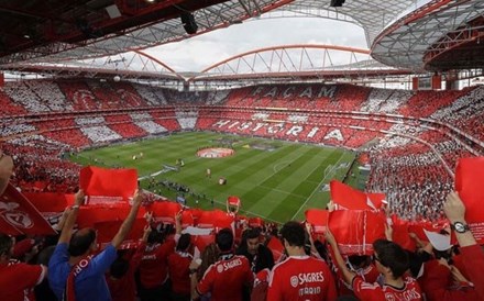 Benfica questiona reportagem da SIC sobre suspeitas de aliciamento a jogadores do Marítimo