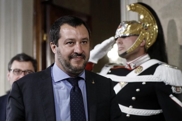 Salvini: 'Podem enviar cartinhas até ao Natal', o orçamento de Itália 'não muda'