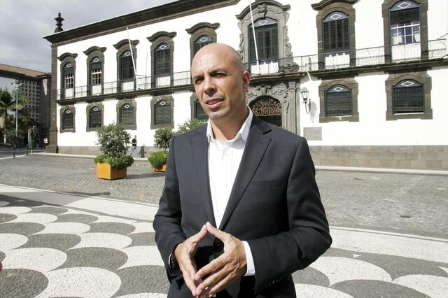 Cafôfo concorre sozinho mas está disponível para geringonça madeirense