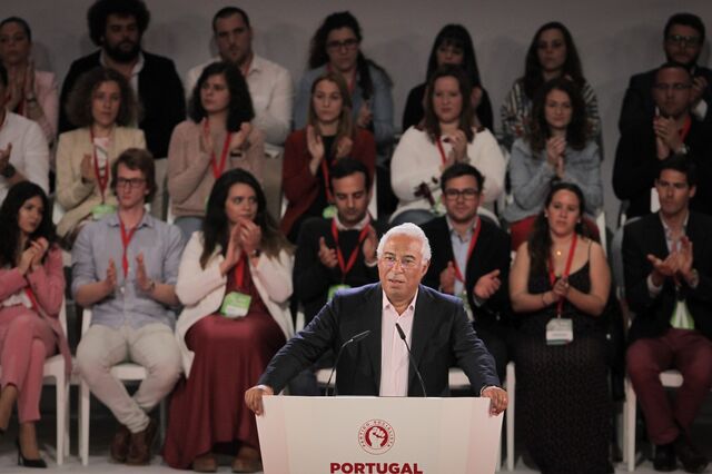 Costa promete negociar com empresas melhores salários